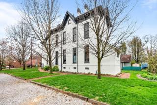 Historic Apt on Mansion Row, Minutes to Louisville - 5