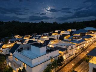 Elegant 4BR AC Villa Kochi Family & Wedding Stay - 2
