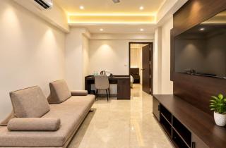 Radiance By Hotel Roopa - 9