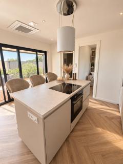 Aurea Beach House - 1