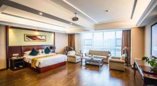 Vienna Hotel Shanghai Pudong Theme Park Wanda Branch - 9