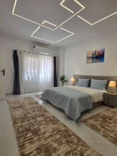 Stylish 2BR Apartment on Hurghada Corniche - 8