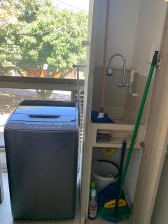 Modern Studio in Laureles 2 work desks Fast Wifi - 5