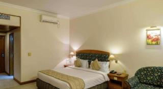 Quality Inn Palms - 9