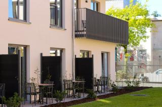 Green Trail Hotel - 3