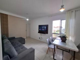 Apartamento espaçoso, bem localizado e confortável - 8