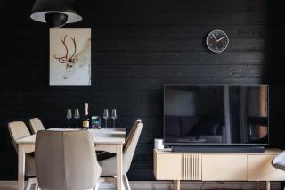 Central Lux Apartment D21 Ski-in Ski-out by Aavalevi - 3