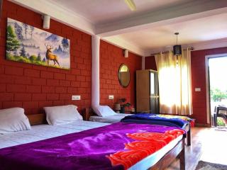 Streamedge Resort - 5
