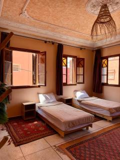 Berber Waves Surf House - 6