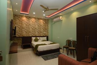 The Dream Hotel - 6