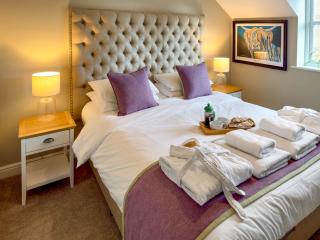 The Helmsley Retreat - 8
