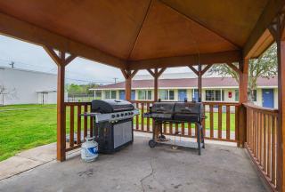 Motel 6-Madisonville, TX - Madisonville - 3