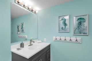 Gulf Winds - Deeded Beach Access - 1