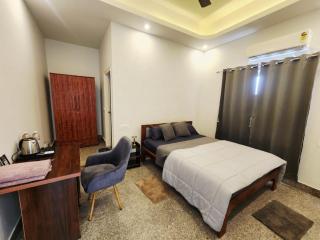 Arms Suites- Oxygen Business Park Sector 144 - 5