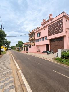 The Prince Guest House - 9