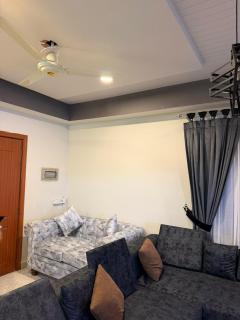luxe inn - 5