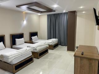 HB hotel - 8