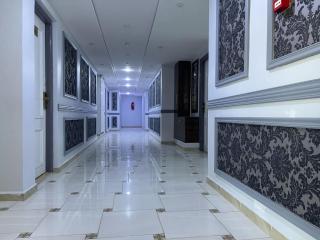 HB hotel - 1