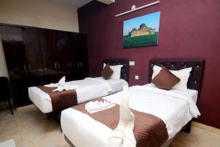 Hotel POSH - 1
