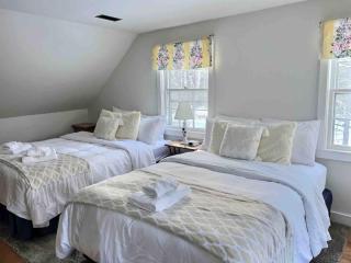 CountryBear -Game Room, Hot Tub, Fireplace - 5