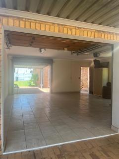 Centurion Family House - 3