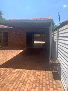 Centurion Family House - 2