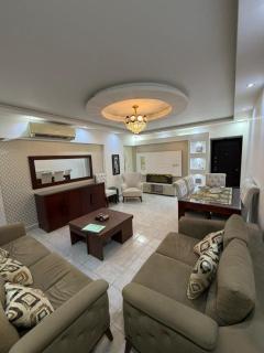 Modern 2BR Apartment next to Avenue Mall, Al Rehab - 0