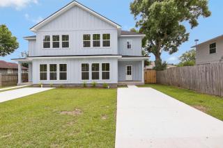 Chasing Dreams Townhome II - 0