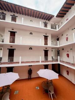 Hotel marlyn - 1