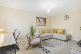 Contractor House - Driveway Van Parking Fast Wifi Laundry Facilities - 0