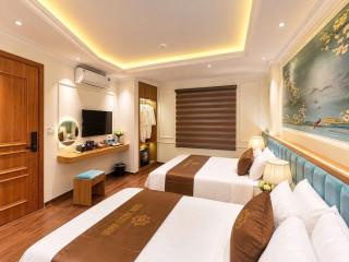 Grand luxury hotel Que Vo - 8