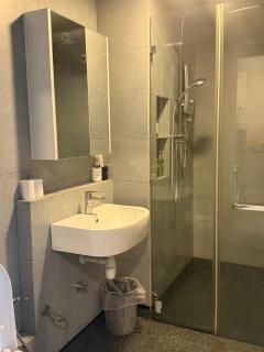Urban Stay Suites 2BR Level 19 City and Partial Sea View - 5
