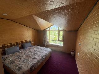 Jahangir Cottage Pahalgam - 1