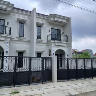 Bovaldi Villa Sentul - 0