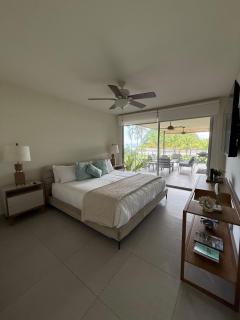 Azuero Lodge: Luxury Beachfront condo- Playa Venao - 8