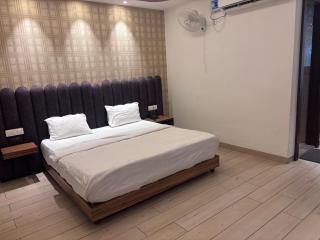 THE BLISS BANQUET near Bhuntar airport - 3
