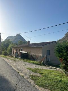 Maison dans petit village proche de Tarascon - 8