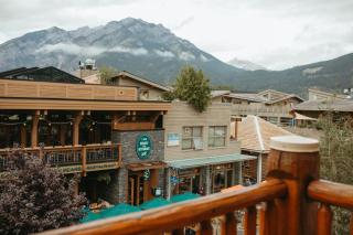 Brewster Mountain Lodge - 8