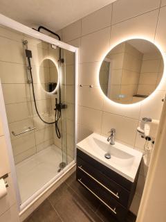 CityNest O5 Modern Loft Suite - 7