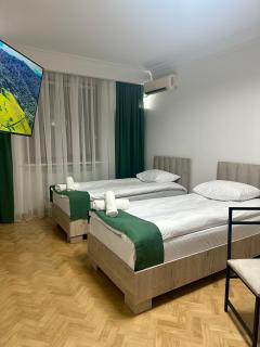 Saryan Inn GuestHouse - Yerevan - 9