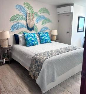 Brisa for 2 BEAUTIFUL OCEAN VIEW Balcony Beach Pool Parking CONDADO - 5