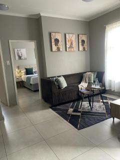 Oak and Olive Retreat Midrand - 0