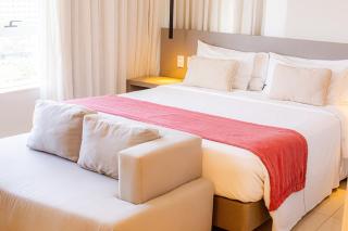 Quarto aconchegante no Ramada Brasília Alvorada - 9