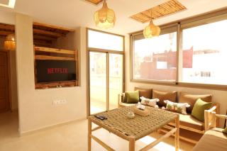 Cozy two-bedroom apartment with terrace - 9