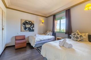 Best location new appart hivernag Pool FreeParking - 4