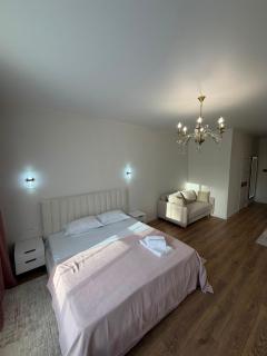 Meridian luxurious Apartments - 8