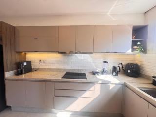 Area Paseo La Galería - 3 Bedroom Apartment - 195 m2 - 3
