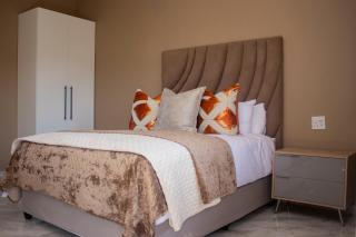 Four Sizen Guest House KwaMaphumulo - 2