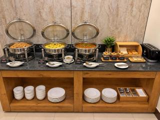 Holiday One Hotel & Suites - DHA-8 - 8