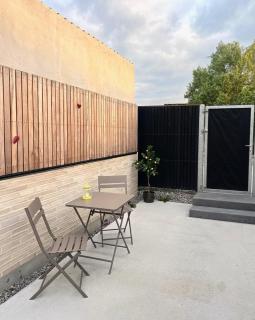 New Cozy Basement Studio Apartment - 5